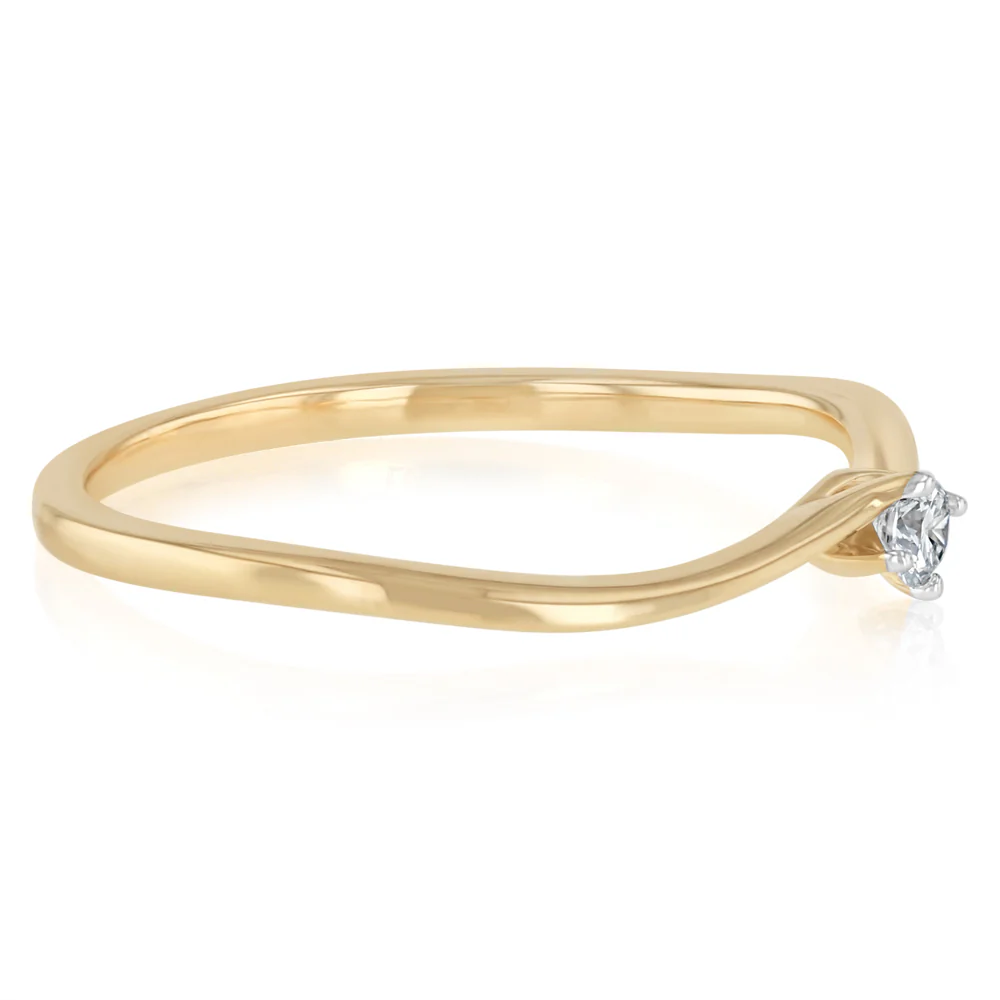 Luminesce Lab Grown Diamond Solitaire Ring in 9ct Yellow Gold - Image 2