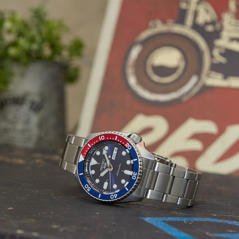 Seiko 5 Sports SKX Series SRPD53K Automatic - Image 3